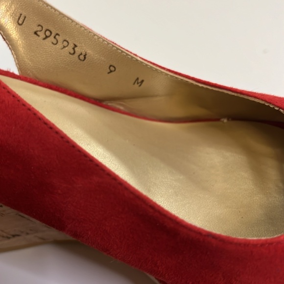 Stuart Weitzman Women’s Rinna Red Suede Slingback Cork Wedge Heels, Size 9M - Picture 5 of 10